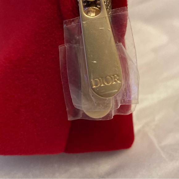 AUTHENTIC DIOR HALF MOON RED POUCH - Picture 3 of 5